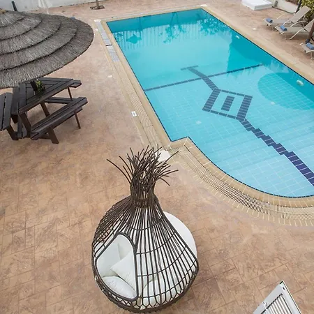 Villa Four Bedrooms 1267