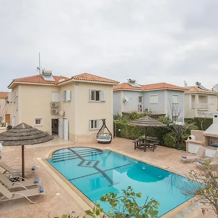 Four Bedrooms 1267 Villa *